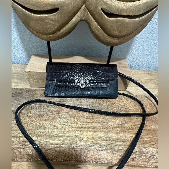 Vintage 2 Toned Brighton Leather Crossbody Wallet with Removable Strap - Picture 1 of 4